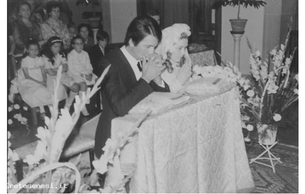 1971 - Sergio Angelini all'altare