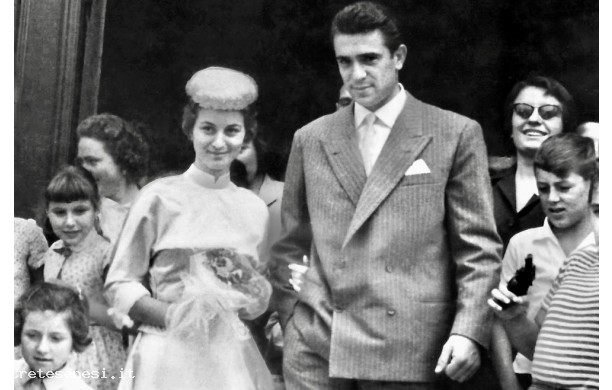 1956, Sabato 1 Settembre - Loriana e Ampelio da Bucine, sposi