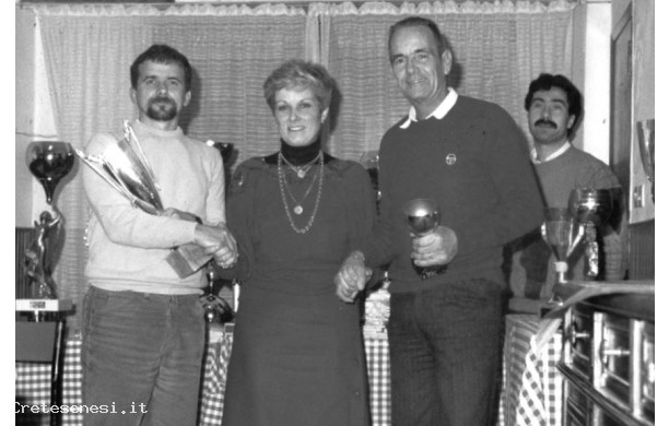 1984 - Premiazione in casa GARBARREDA