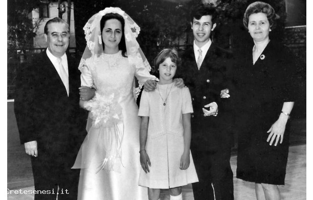 1969, Luned 16 Giugno - Giorgio e Miranda con la famiglia dello sposo