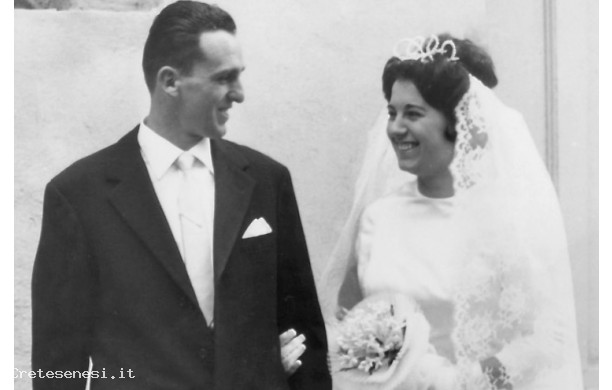 1963, luned 18 Novembre - Primo piano di sposi felici