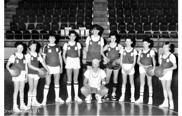 1986 - La squadra dei giovani cestisti