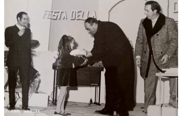 1968 - Festa Canzone dei Ragazzi - Una premiazione