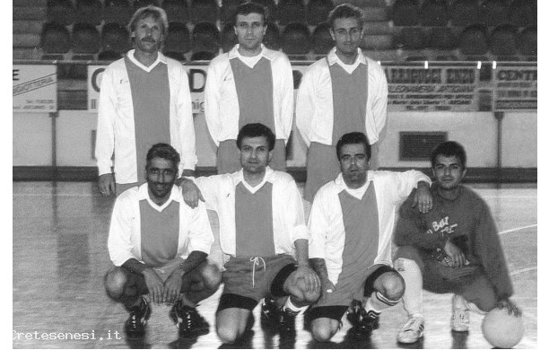 1995 - Una Squadra di Calcetto locale
