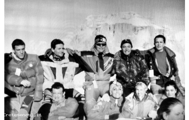 1993 - Gruppo di amici in montagna