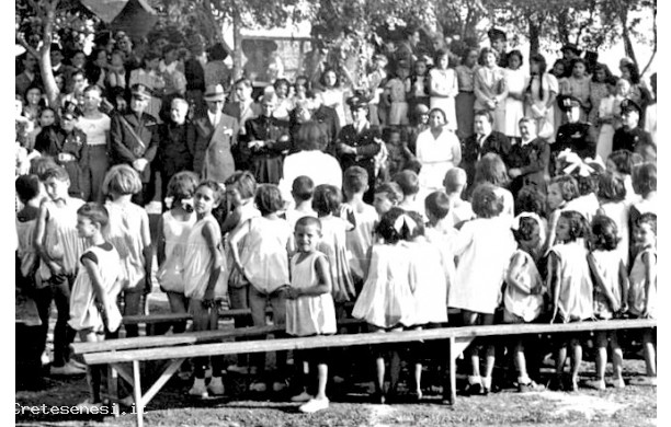 1938 - Visita degli esponenti fascisti alla colonia Elioterapica