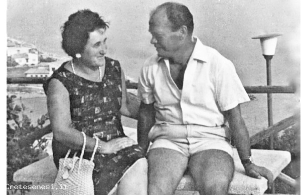 1954? - Silvia e Silvano al mare