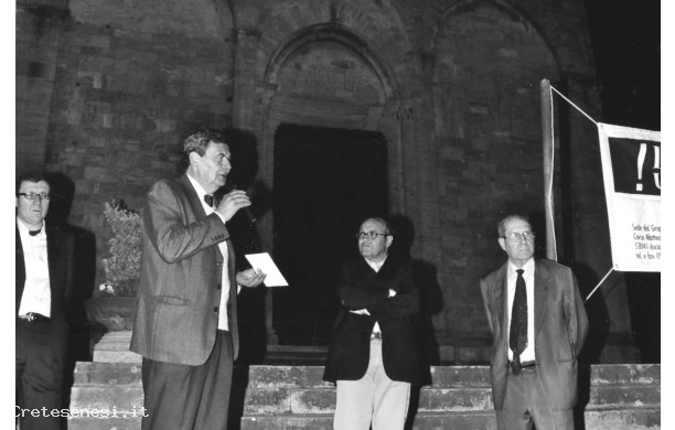 2005, Maggio - Il Magini coordina le premiazioni
