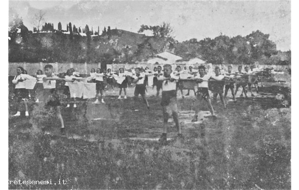 1942 - Saggi ginnici allo stadio Guglielmo Marconi