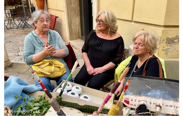 2025, Domenica 12 Ottobre - A chiacchera in mrceria