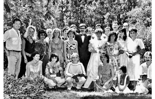 1985, Sabato 24 Agosto - Flavia e Marco con amici e parenti