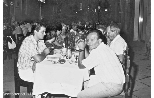1987 - Cena dei Menciaioli, due generazioni della Pro Loco in primo piano