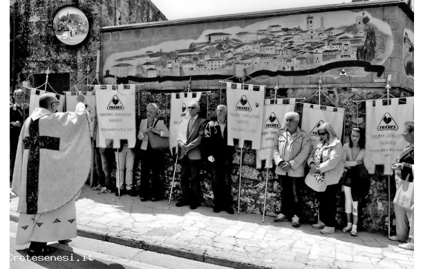 2015, Domenica 24 Maggio - Cinquantesimo del Gruppo Donatori: Benedizione dei Murales