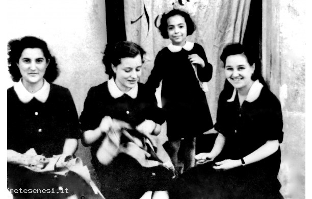 1950 - Collaboratrici della Sartoria Pieri