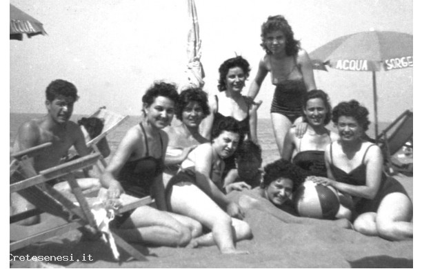 1955 - Giovent ascianese al mare