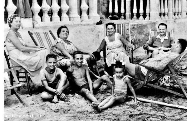 1955 - Ascianesi in vacanza al mare