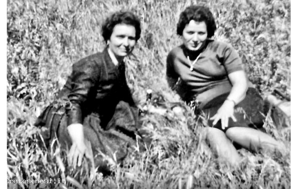 1959 - Due donne di Piazza del Grano e dintorni