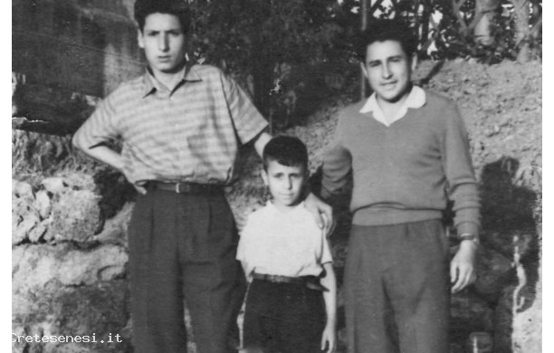 1951 - Ragazzotti di allora al Parco