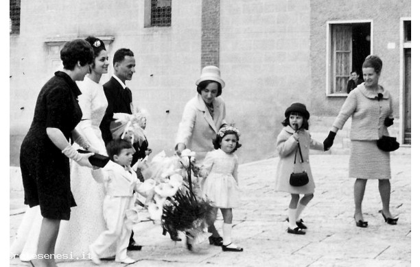 1965, Mercoled 28 Aprile - Terzino accompagna Marta in chiesa