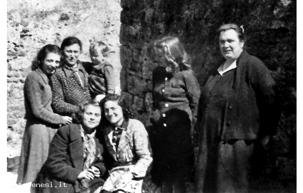 1943 - Le donne di via Santa Maria