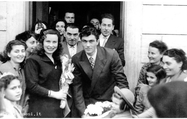 1951 Domenica 1 Aprile - Ilde e Piero, sposi in Comune