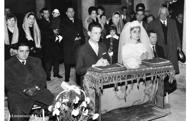 1962, Domenica 30 Dicembre - Franco e Rosanna all'altare