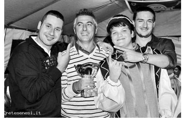 2012, 17 Settembre - Il premio SPALLA TONDA assegnato al Prato Village