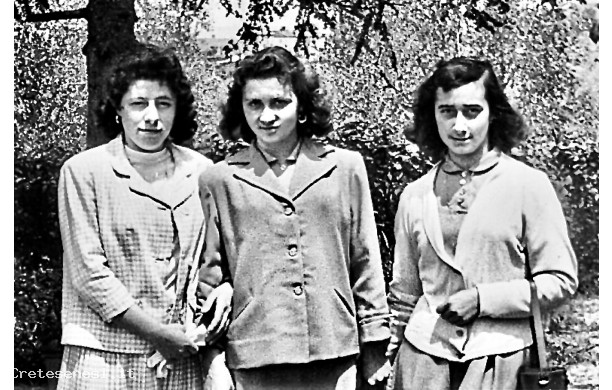 1956 - Amiche al corso di cucito