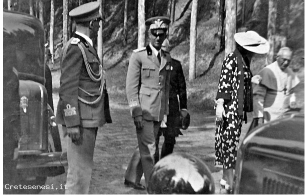 1935, Marted 28 Maggio - Visita di Umberto di Savoia a Monte Oliveto Maggiore