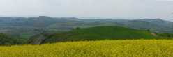 Gioco vivace di colori guardando la valle dell'Ombrone
