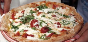 PICCOLO MONDO, Pizzeria
